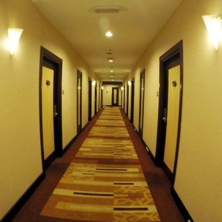 Imperial Palace Hotel Miri Dış mekan fotoğraf