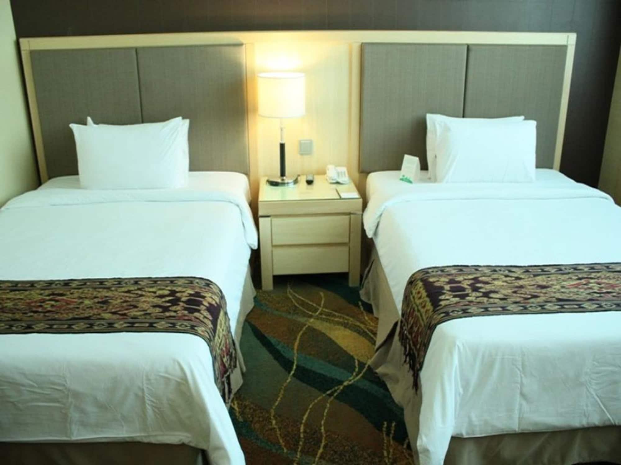 Imperial Palace Hotel Miri Dış mekan fotoğraf