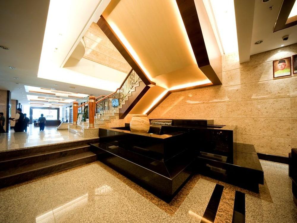 Imperial Palace Hotel Miri Dış mekan fotoğraf