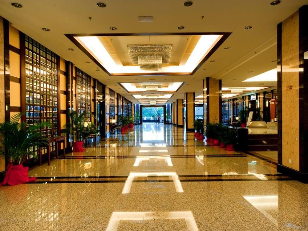 Imperial Palace Hotel Miri Dış mekan fotoğraf